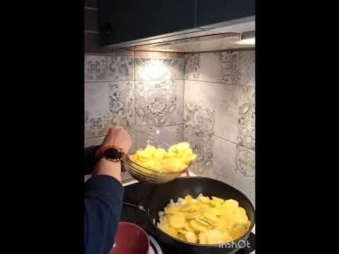 Видео: #рецепты Рыба по-карельски, рецепт от папы. #простыерецепты #вкуснопростоибюджетно #быстрыерецепты 
