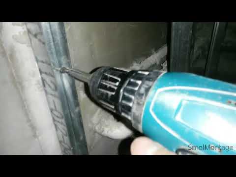 Видео: Установка акриловой ванны с полкой и экраном из плитки. НАДЕЖНО!