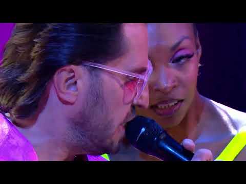 Видео: Артур Пирожков — Красивое тело (Live Video)