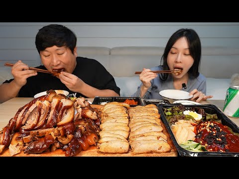 Видео: Джокбал против Боссама!! (Тушеные свиные ножки VS Отварная свинина) - Кулинарное шоу Мукбанг