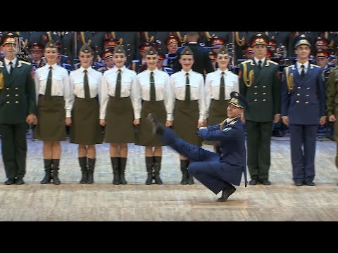 Видео: «Праздничный марш»