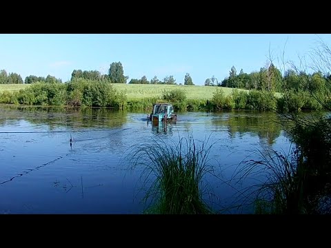 Видео: Утопили МТЗ 50 в пруду!!! Глубже чем мы ожидали...