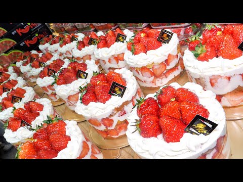 Видео: Удивительный процесс приготовления свежего клубничного торта в Корее.