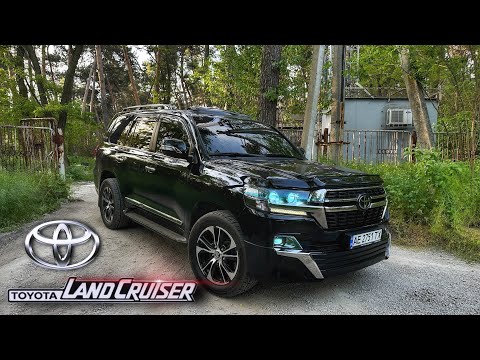 Видео: Осторожно! КРУЗАК на дороге! TOYOTA LAND CRUISER 200 | Вот почему все уважают Тойота Лэнд Крузер…