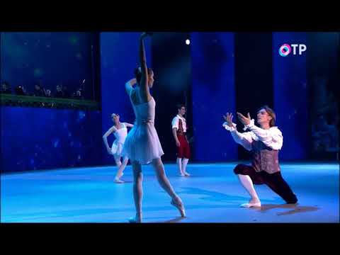 Видео: Адажио из балета "Фигаро" Кремлевский балет (Гала-концерт 2015 год)