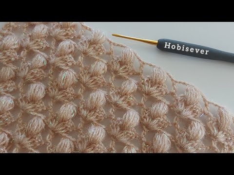 Видео: Прямоугольная шаль простого вязания крючком, Выкройки шарфов для начинающих