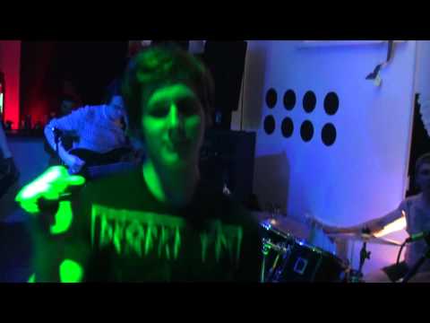 Видео: Те дни прошли, их не вернуть - Московские прятки