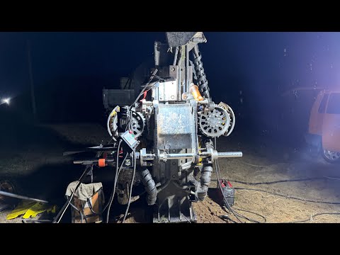 Видео: ВОССТАНОВЛЕНИЕ ОТВЕРСТИЙ В КОВШБАЛКЕ РУКОЯТИ И СЕРЬГАХ ЭКСКАВАТОР KOMATSU