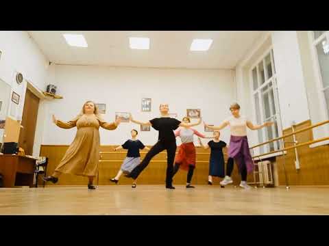 Видео: Татарский Танец студии «Танцы 40+»