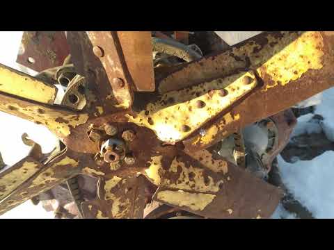 Видео: СМД на ЮМЗ 6 счеплення і нюанси з водяною помпою .... Частина 2