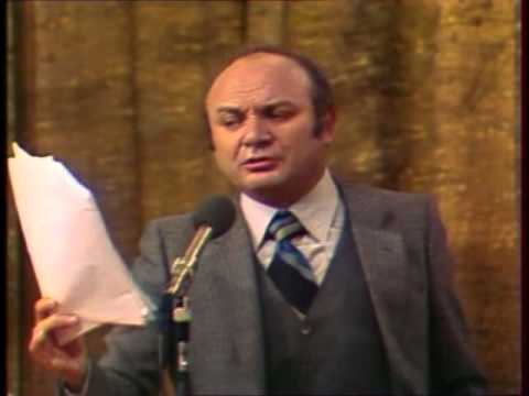 Видео: 17.Телепередача "Вокруг смеха" 1978-1980. Михаил Жванецкий