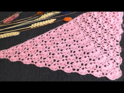 Видео: 🌸Шаль или бактус необычным узором🌸Crochet shawl🌸