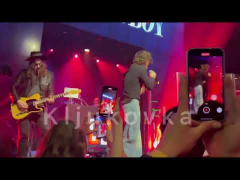 Видео: @Xolidayboy___  ТВОЙ РОМАНС живой концерт ПРЕМЬЕРА Papa Moscow Москва живой звук