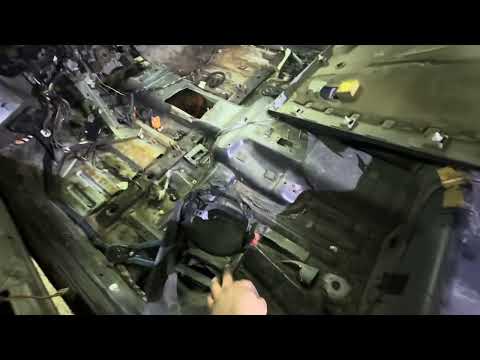 Видео: ЛАДА ПРИОРА ПОЛНЫЙ ПРИВОД 4х4 Свап полного привода в приору . Задняя подвеска vag