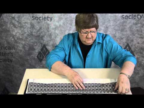 Видео: Как добавить рукав к одеялу