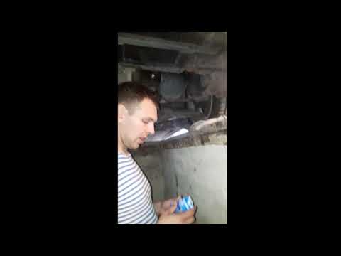 Видео: Замена датчика включения фонарей заднего хода форд фокус 2