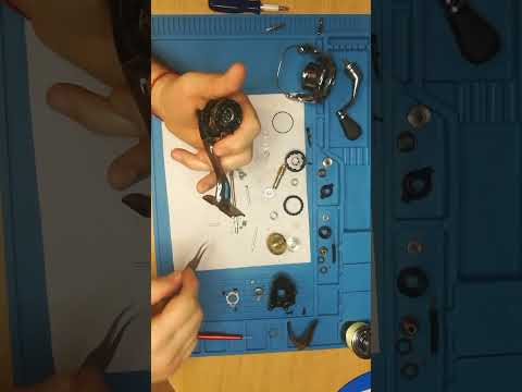Видео: Обслуживание Shimano Stella 18 C2500SHG