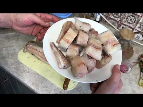 Видео: Как правильно почистить минтай берите на заметку