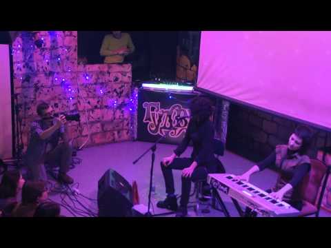Видео: Naka Piano - Бяжы (Live)