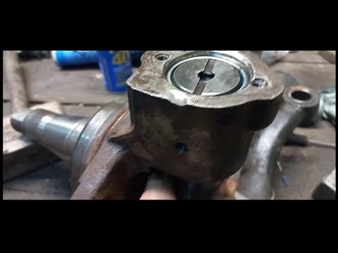 Видео: Камаз 65115 замена шкворин.