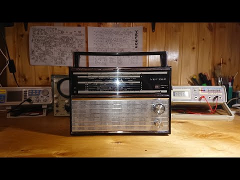 Видео: Радиоприемник "VEF-202". Прием на ДВ и СВ в вечернее время
