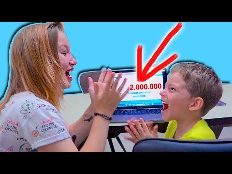 Видео: Мама хочет ЗАКРЫТЬ канал! Что ДЕЛАТЬ Свете и Богдану?