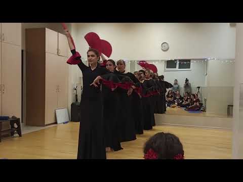 Видео: Стилизация фламенко с веером