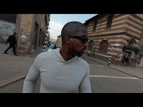 Видео: Прогулка в одиночку по Асмэре, Эритрея 🇪🇷 | Старая эритрейская железная дорога и очарование италь...