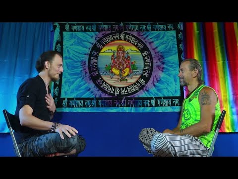 Видео: Свами Сат Марга. Интервью с Шанкаром.