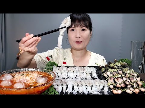 Видео: Сырая рыба, пиво, мукбанг. АСМР.