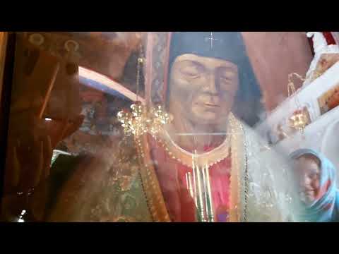 Видео: Св.Спиридон ги ОТВОРИ ОЧИТЕ од иконата во храмот на св.Екатерина  на островот Егина мај 2022 год.