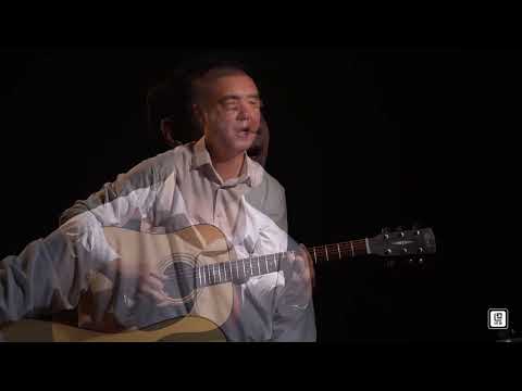 Видео: АНА ТУРАЛЫ БАЛЛАДА. Жаңа бейнебаян. Керемет орындау. (кавер нұсқа)