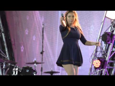 Видео: Оксана Почепа (Акула) - Такая любовь