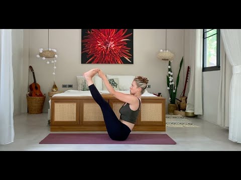 Видео: Быстрый урок йоги. Средний уровень. Asanna