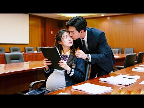 Видео: :🔹Стажёрка продала невинность стерильному CEO ради спасения бабушки, но забеременела:🔹