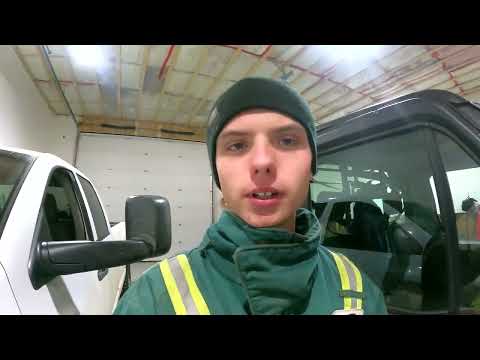 Видео: Меняю генератор на траке