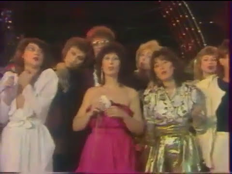 Видео: Сборна формация - Земята е една (1985)