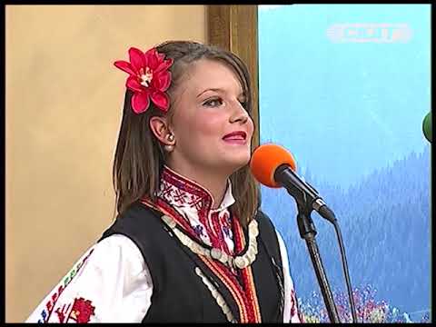 Видео: Рени Миткова - “Снощи вечер, Раде, на сън те сънувах“