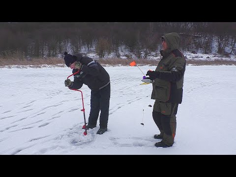 Видео: Зимняя рыбалка на щуку   Ловля на жерлицы . My fishing