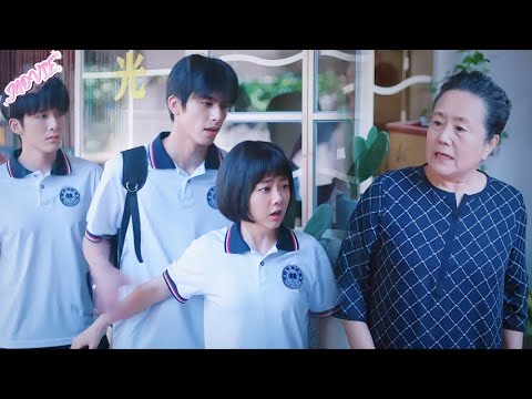 Видео: Бабушка заставляет признать «чужую сестру»?! Линсяо сердито отказал, Цзянцзян осрамлен!