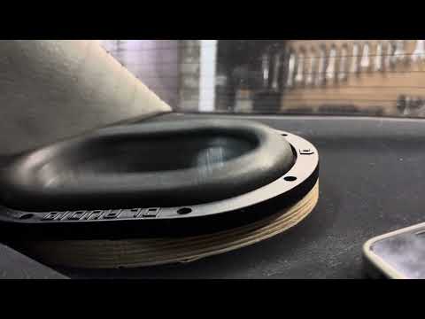 Видео: Black Bass 69 Извесной фирмы Dl Audio