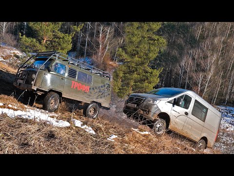 Видео: ЕЁ СЧИТАЮТ ЛЕГЕНДАРНОЙ, А ОНА НЕ СМОГЛА! УАЗЫ против НИВ, СОБОЛЬ НН, JEEP