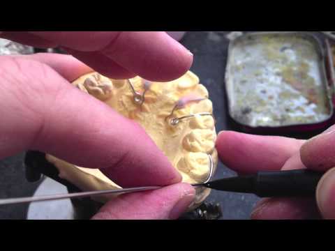 Видео: Застежки типа «С» — как сгибать