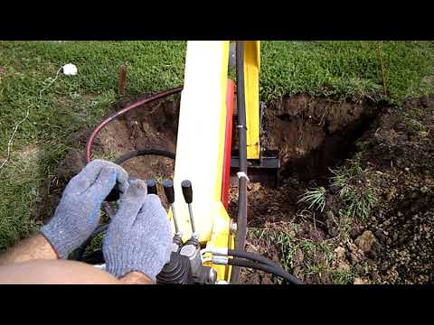 Видео: Полевые испытания самодельного экскаватора. Начало.