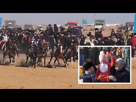 Видео: Нөкистеги атшабарда 1-класс оқыўшысы Айсулыў жеңимпаз болды