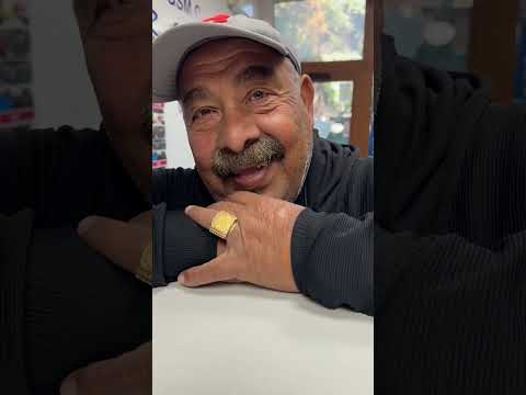 Видео: пламен Богутлиев - ангел и неговите телефони на килограм (компилация неизлъчвани кадри) парт 2