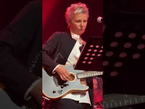 Видео: Мальчик - Сурганова и Оркестр в Нижнем Новгороде, 31.10.2025