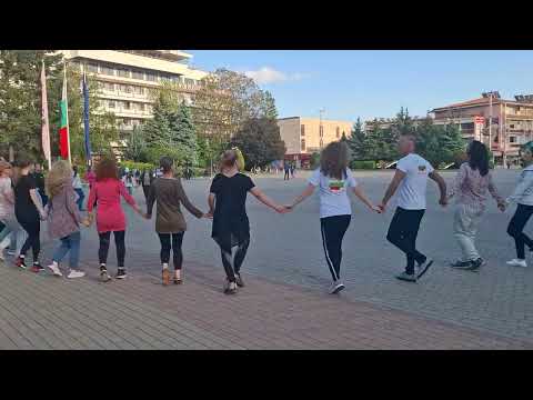 Видео: 2025-05-11 Каролинче, карамфилче