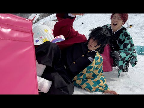 Видео: Происходит во время тренировки по снегу.