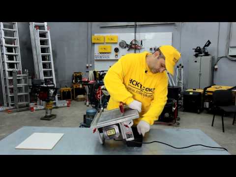 Видео: Как работать плиткорезом